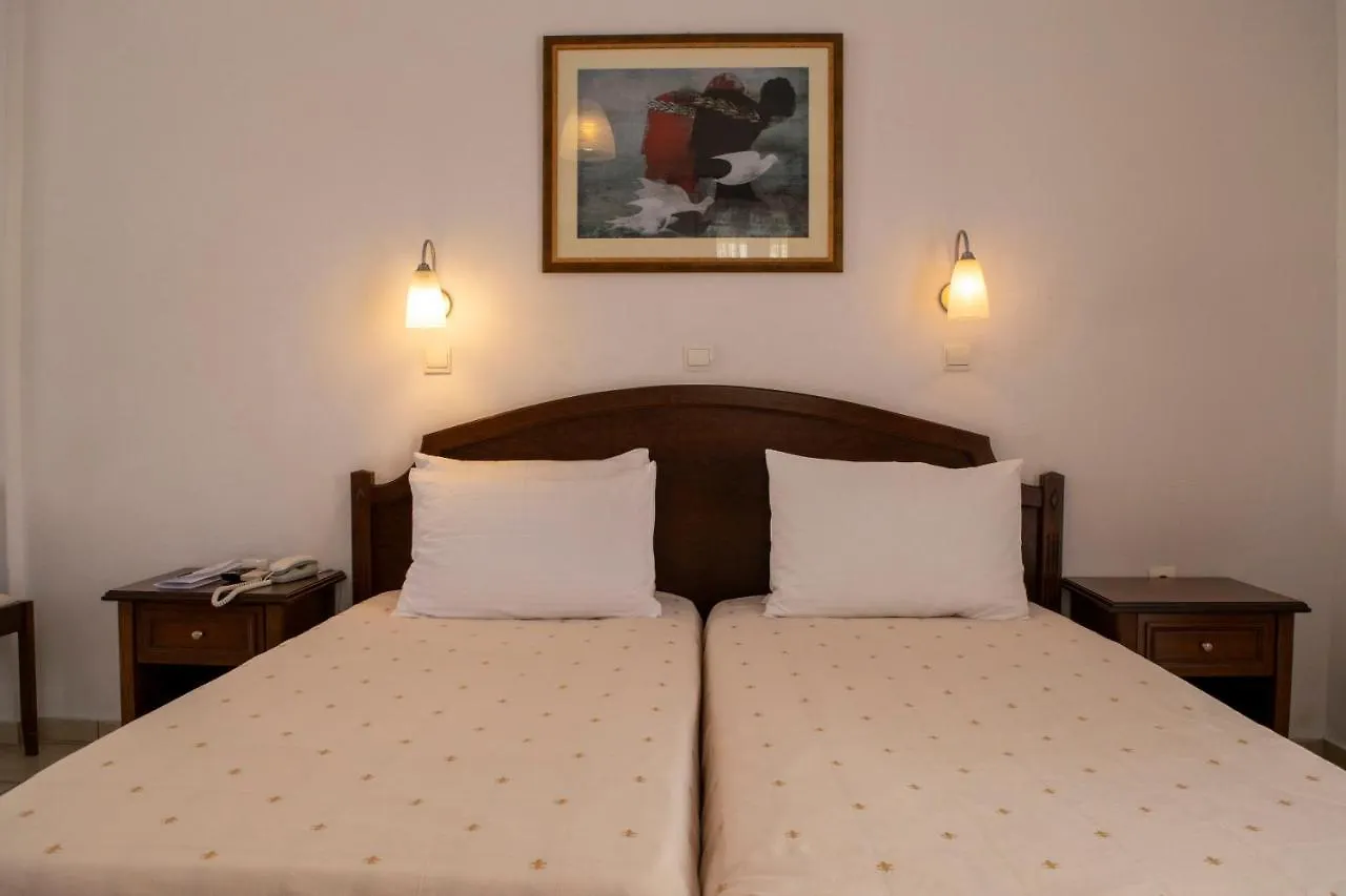 Giannoulaki Resort Glastros  Hotel