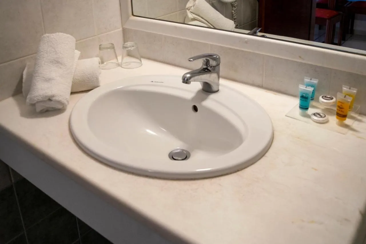 **** Hotel Giannoulaki Resort Glastros  Grécia
